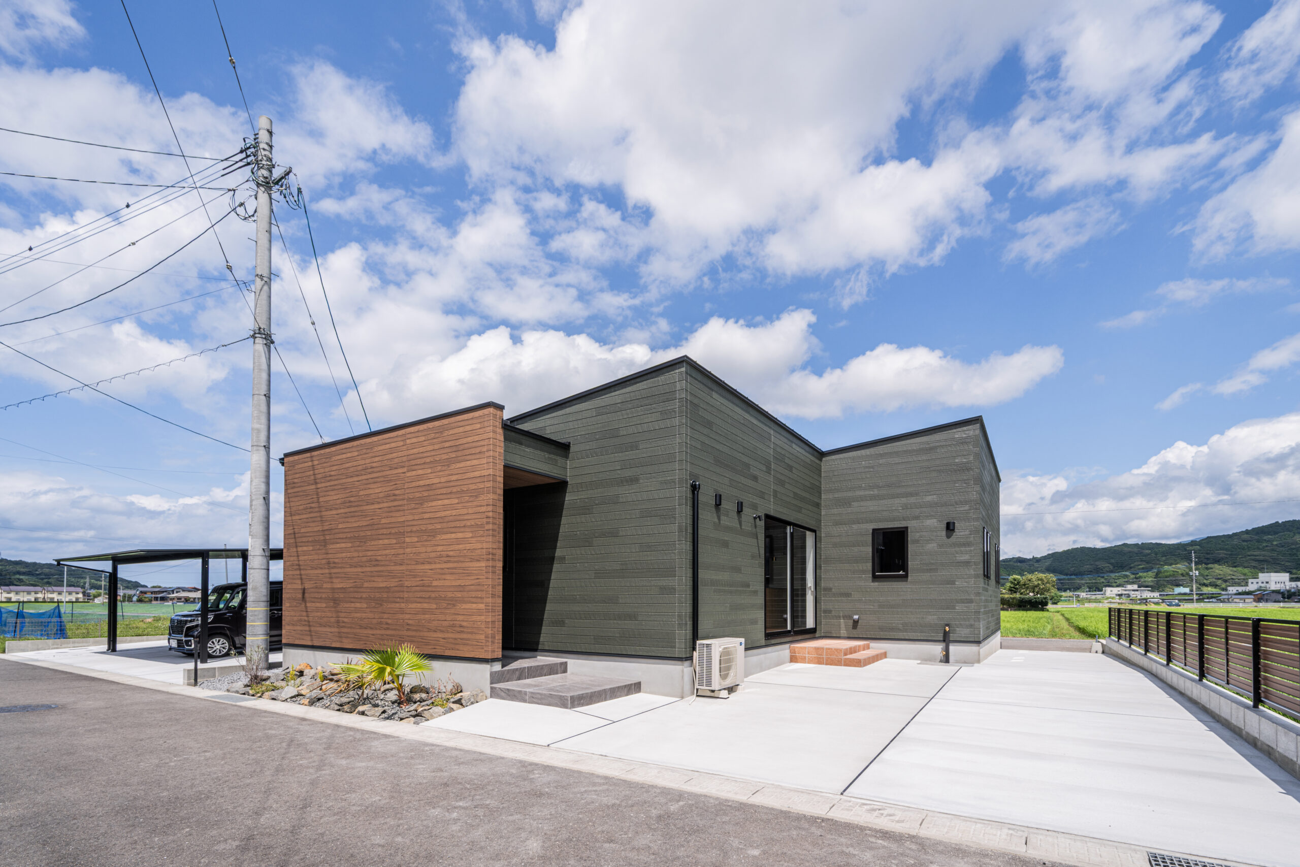 28坪カルフォルニアスタイル平屋